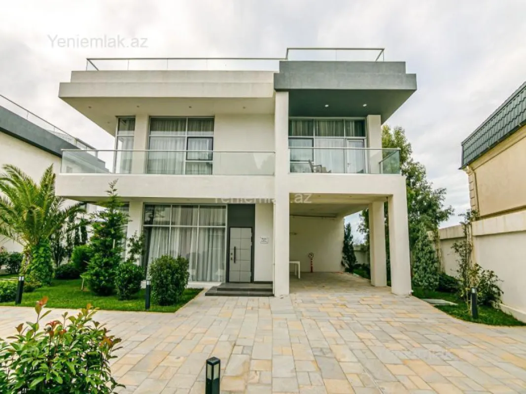 Satılır 16 otaqlı obyekt 1700 m²