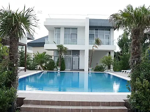 Satılır 16 otaqlı obyekt 1700 m²