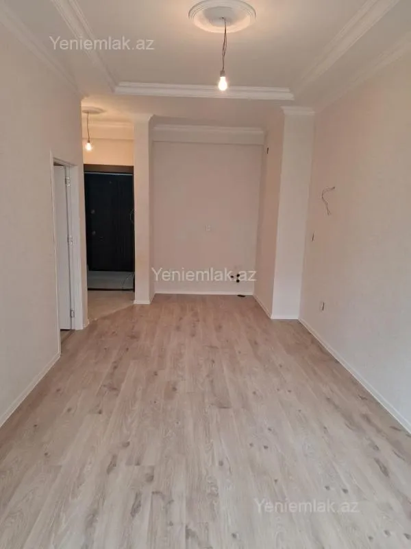 Satılır 1 otaqlı yeni tikili 44 m²
