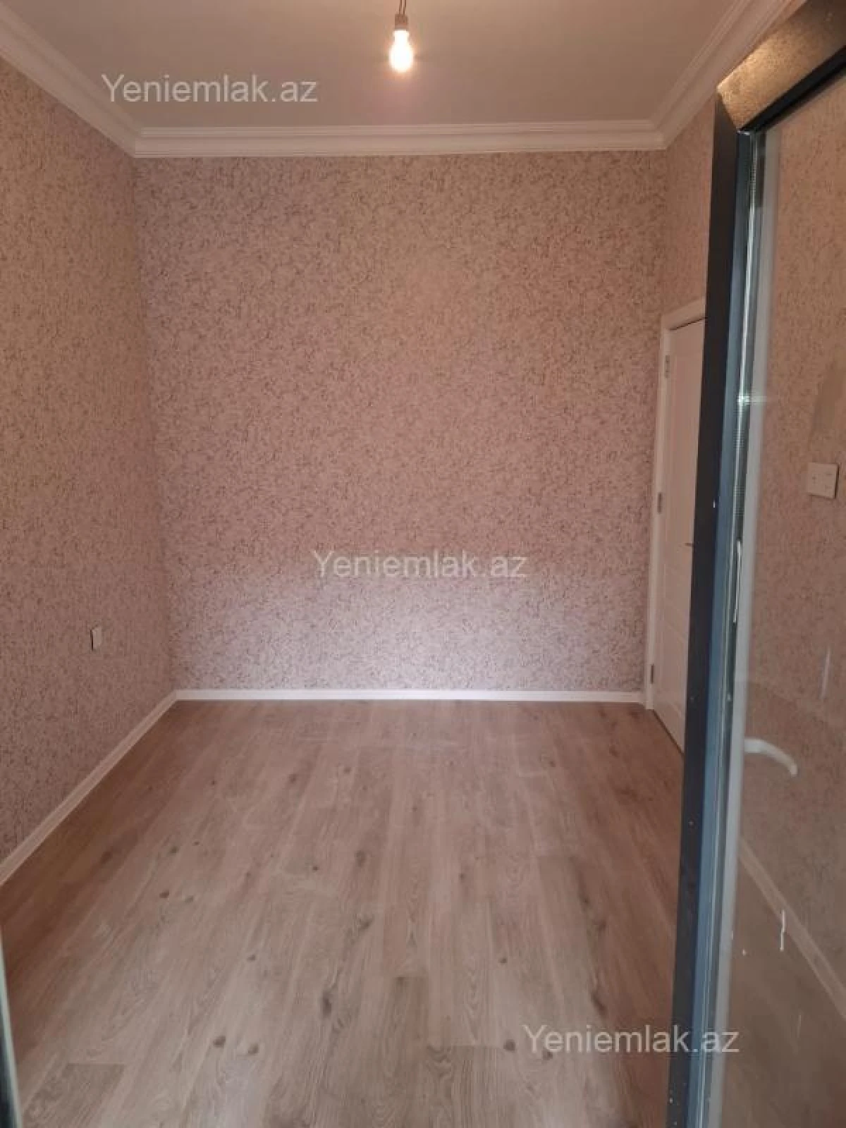 Satılır 1 otaqlı yeni tikili 44 m²
