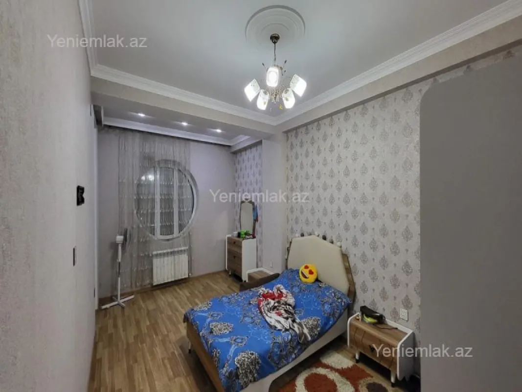 Satılır 2 otaqlı yeni tikili 65 m²