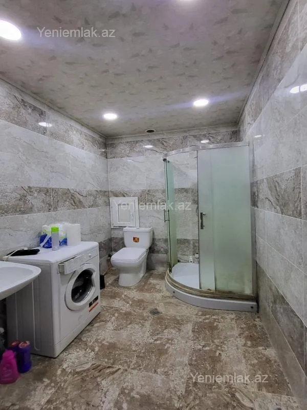 Satılır 2 otaqlı yeni tikili 65 m²