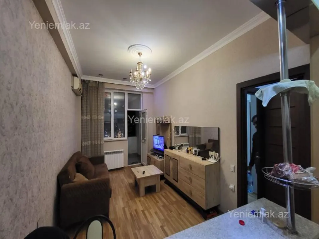 Satılır 2 otaqlı yeni tikili 65 m²