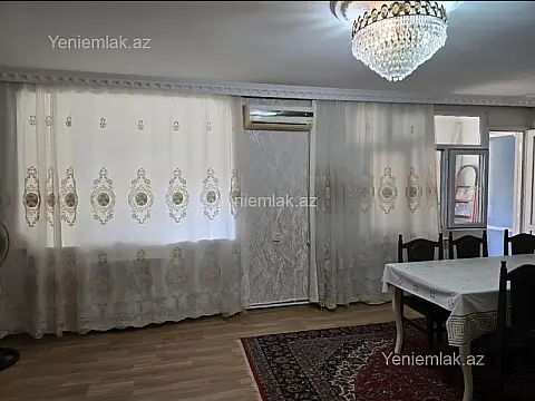 Satılır 4 otaqlı köhnə tikili 90 m²