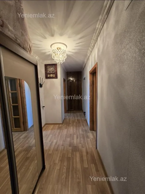 Satılır 3 otaqlı köhnə tikili 86 m²