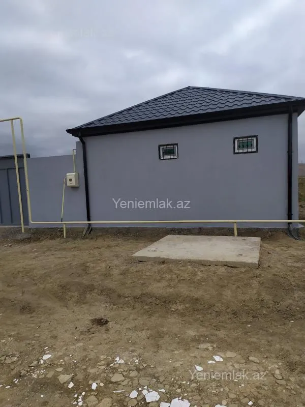 Satılır 2 otaqlı həyət evi 54 m²