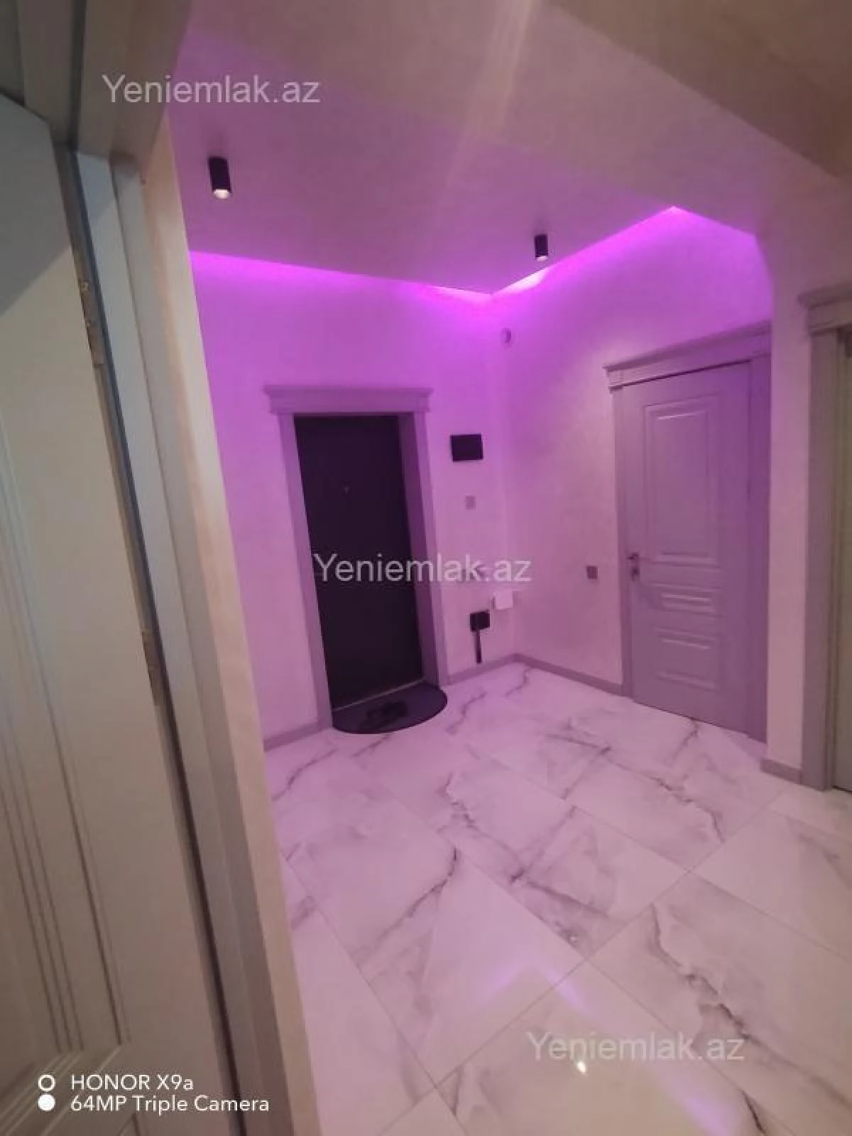 Satılır 2 otaqlı yeni tikili 84 m²