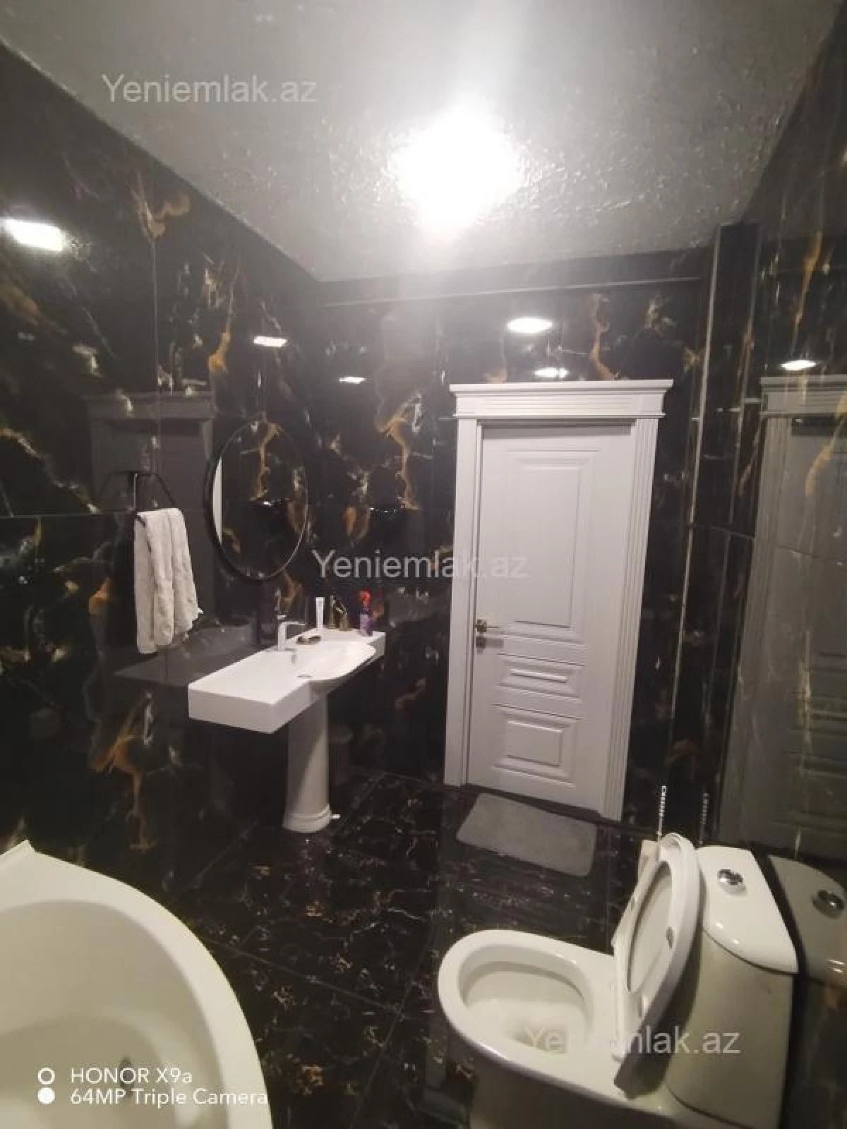 Satılır 2 otaqlı yeni tikili 84 m²