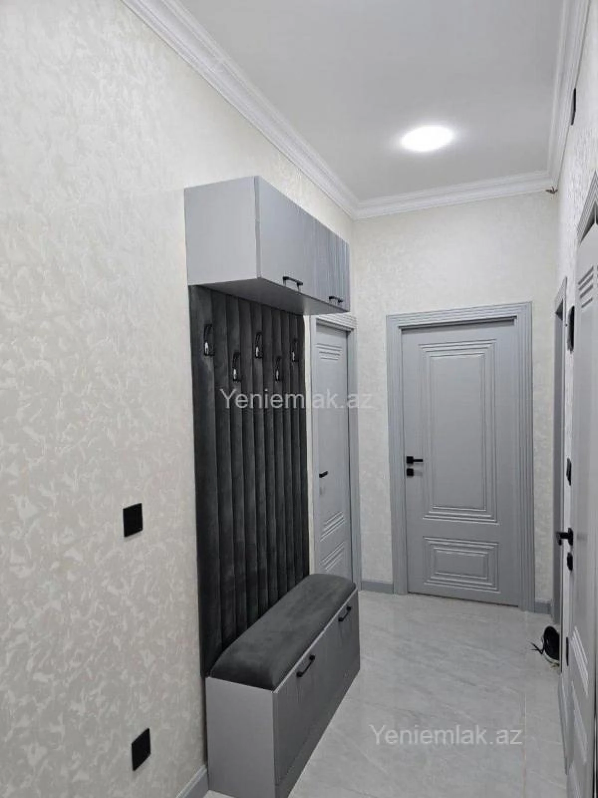 Satılır 2 otaqlı köhnə tikili 60 m²