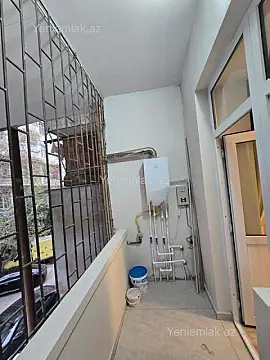 Satılır 2 otaqlı köhnə tikili 60 m²