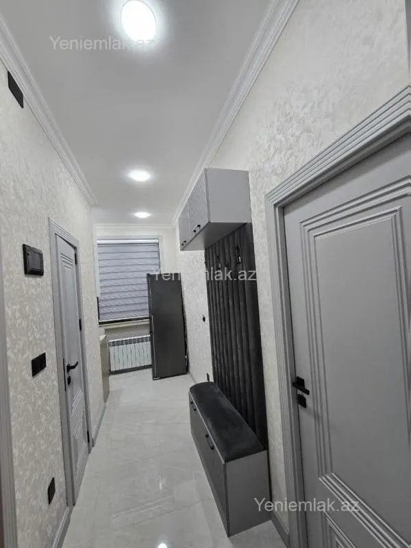 Satılır 2 otaqlı köhnə tikili 60 m²