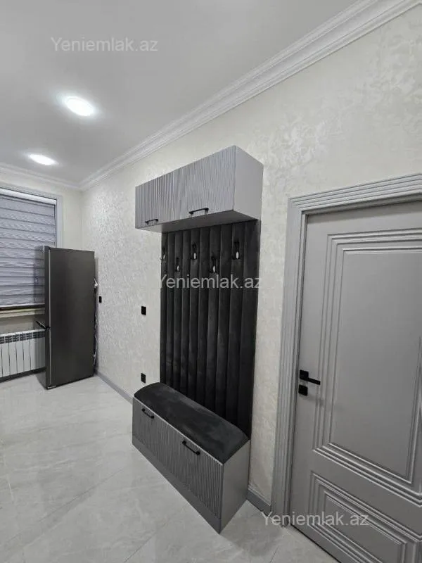 Satılır 2 otaqlı köhnə tikili 60 m²