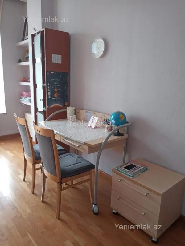 Satılır 3 otaqlı yeni tikili 140 m²