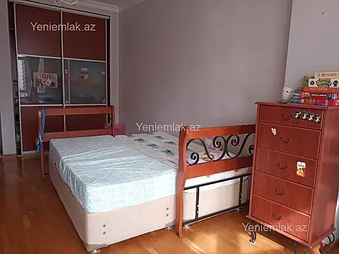 Satılır 3 otaqlı yeni tikili 140 m²