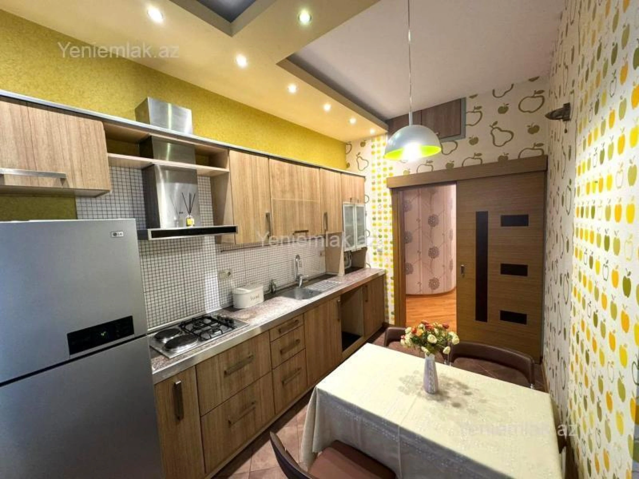 Satılır 3 otaqlı yeni tikili 110 m²