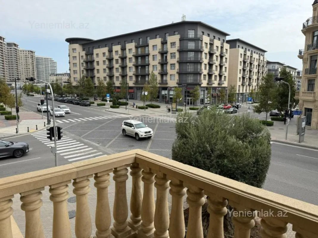 Satılır 3 otaqlı yeni tikili 129 m²