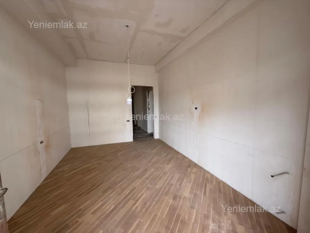 Satılır 3 otaqlı yeni tikili 129 m²