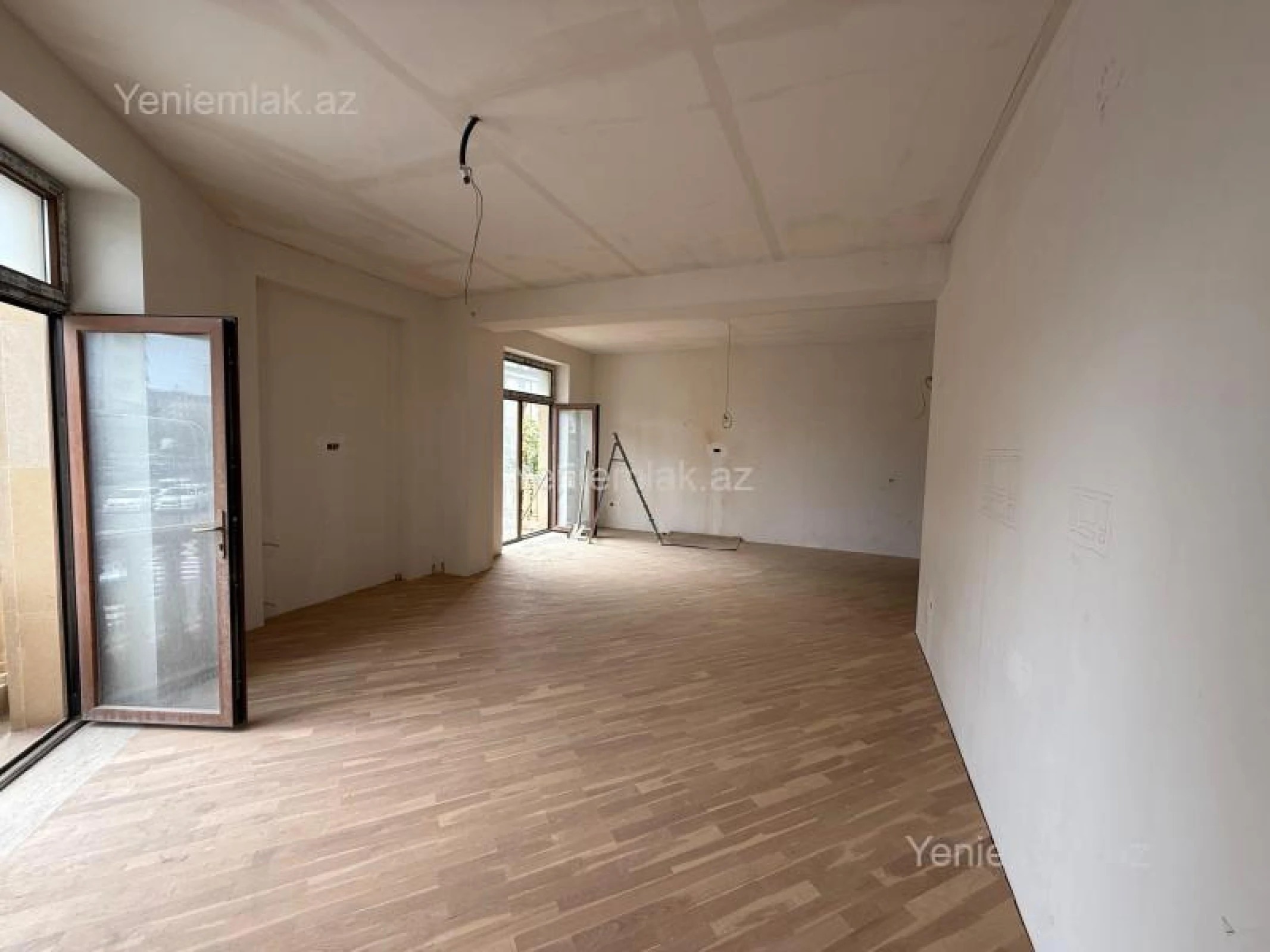 Satılır 3 otaqlı yeni tikili 129 m²