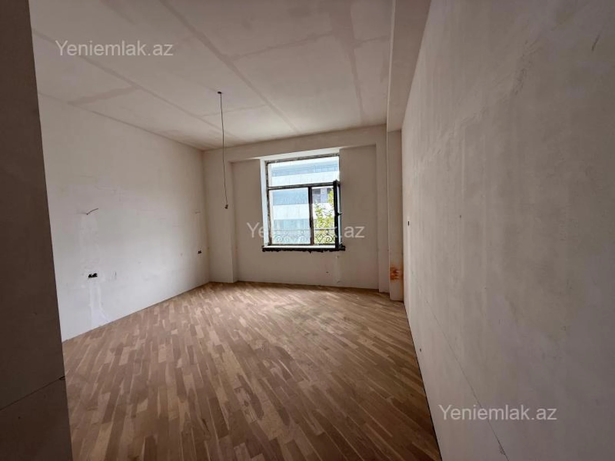 Satılır 3 otaqlı yeni tikili 129 m²