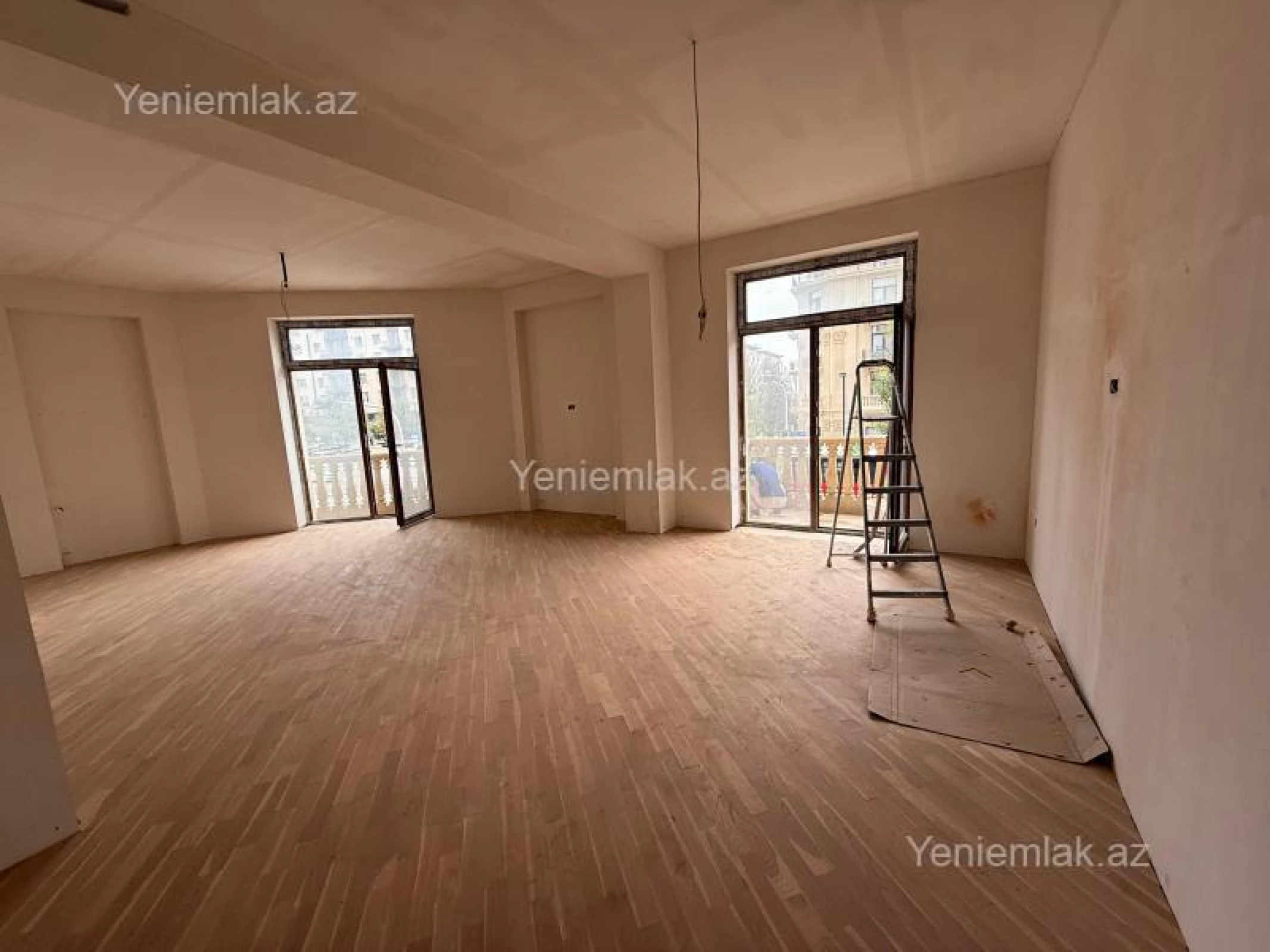 Satılır 3 otaqlı yeni tikili 129 m²