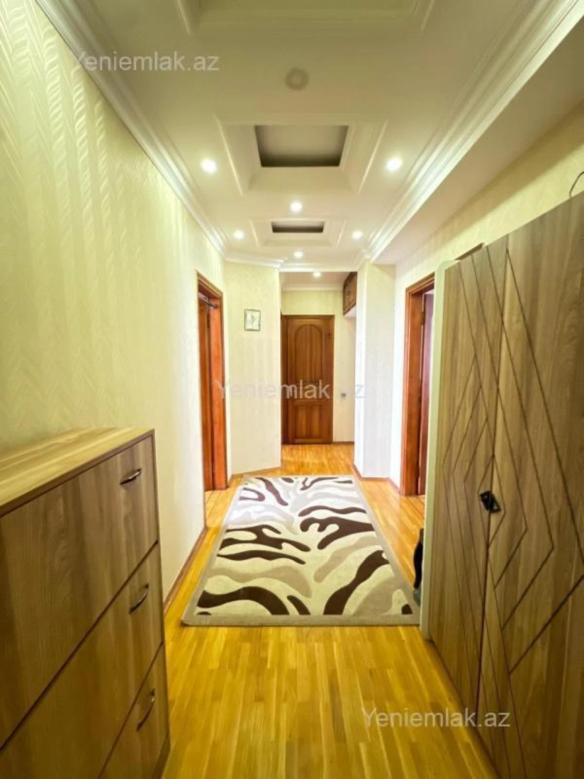 Satılır 3 otaqlı yeni tikili 115 m²