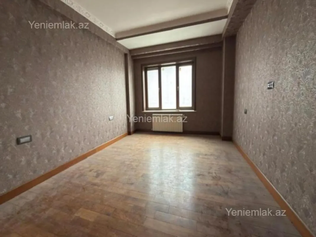 Satılır 5 otaqlı yeni tikili 200 m²
