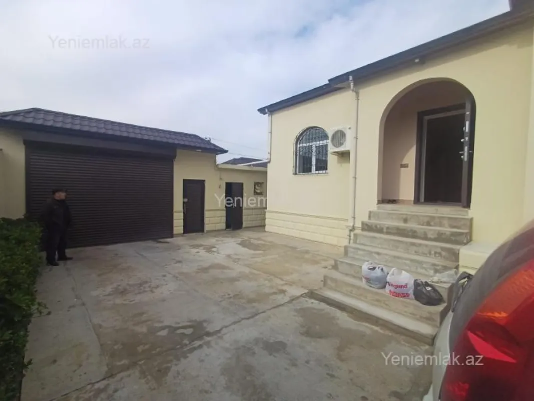 Satılır 5 otaqlı həyət evi 150 m²