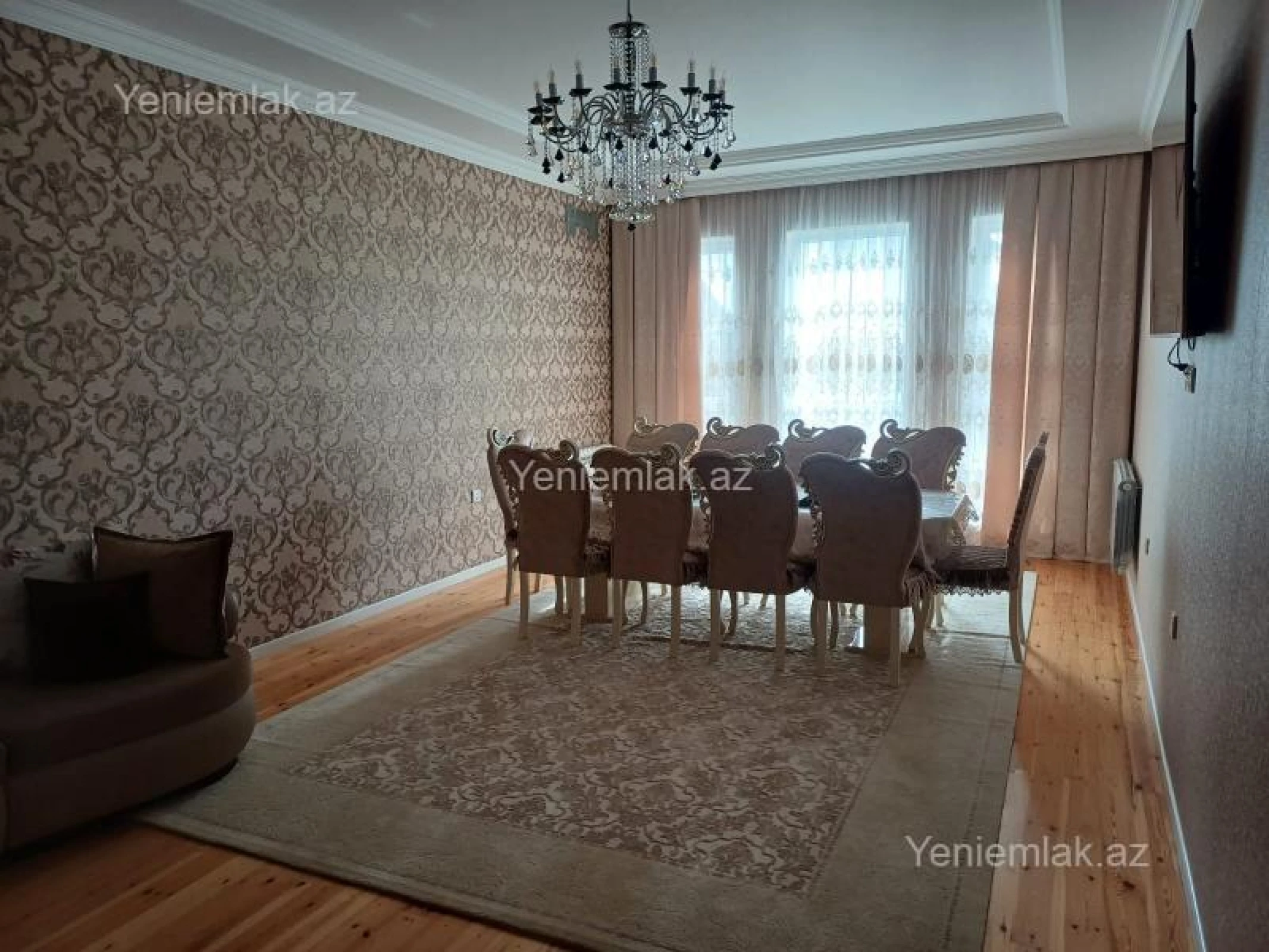 Satılır 5 otaqlı həyət evi 150 m²