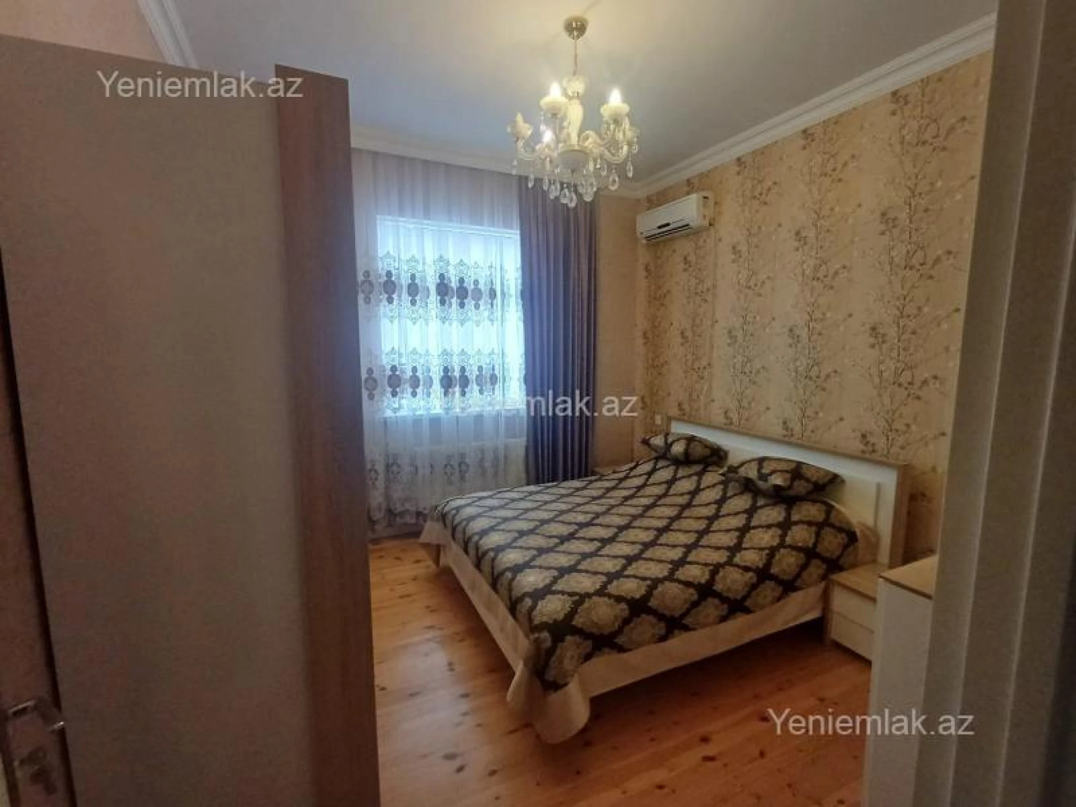 Satılır 5 otaqlı həyət evi 150 m²