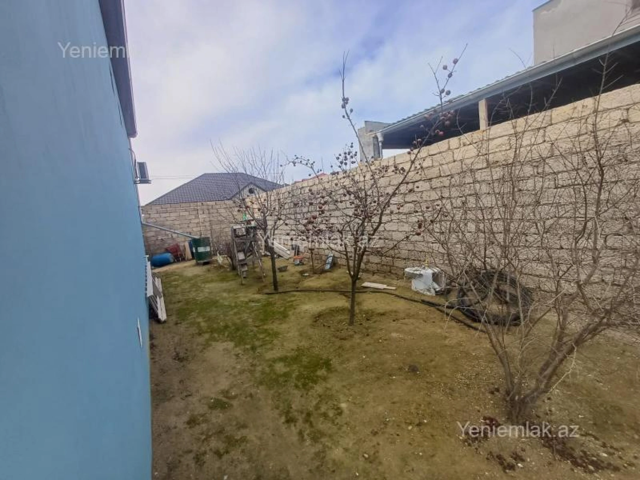 Satılır 5 otaqlı həyət evi 150 m²