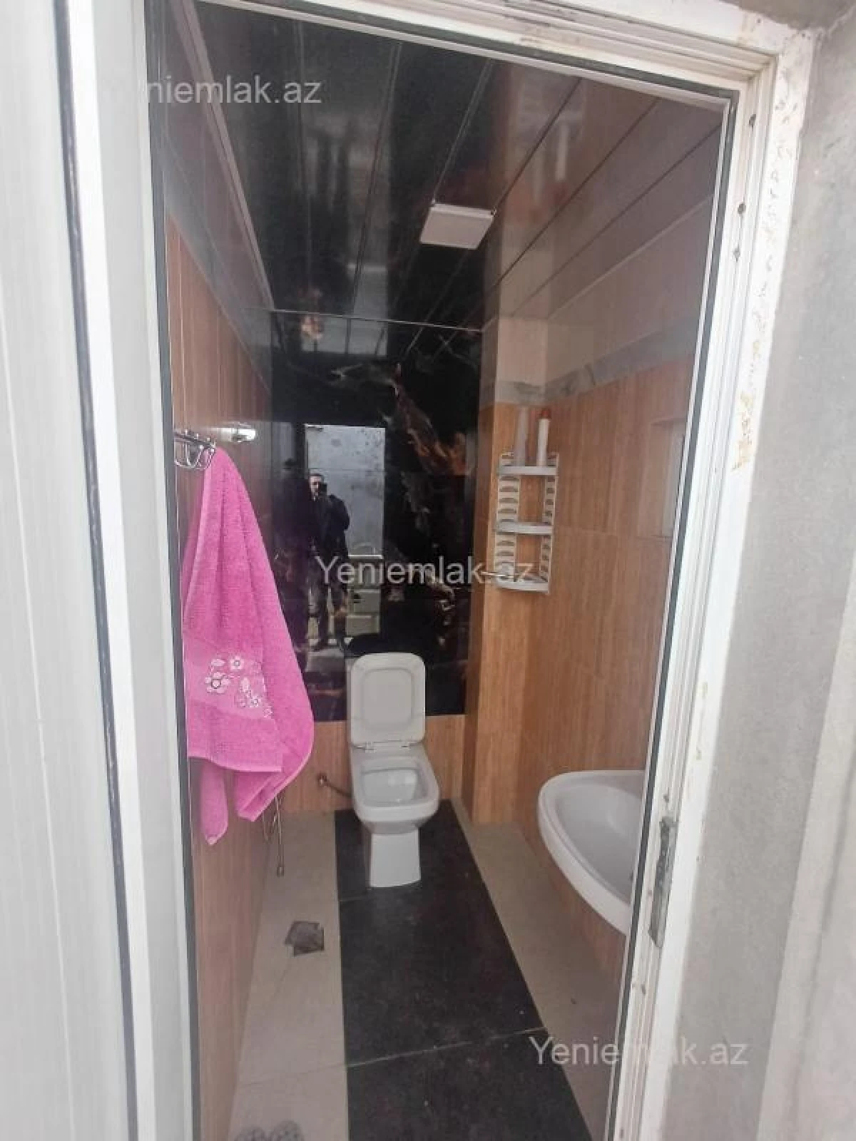 Satılır 5 otaqlı həyət evi 150 m²