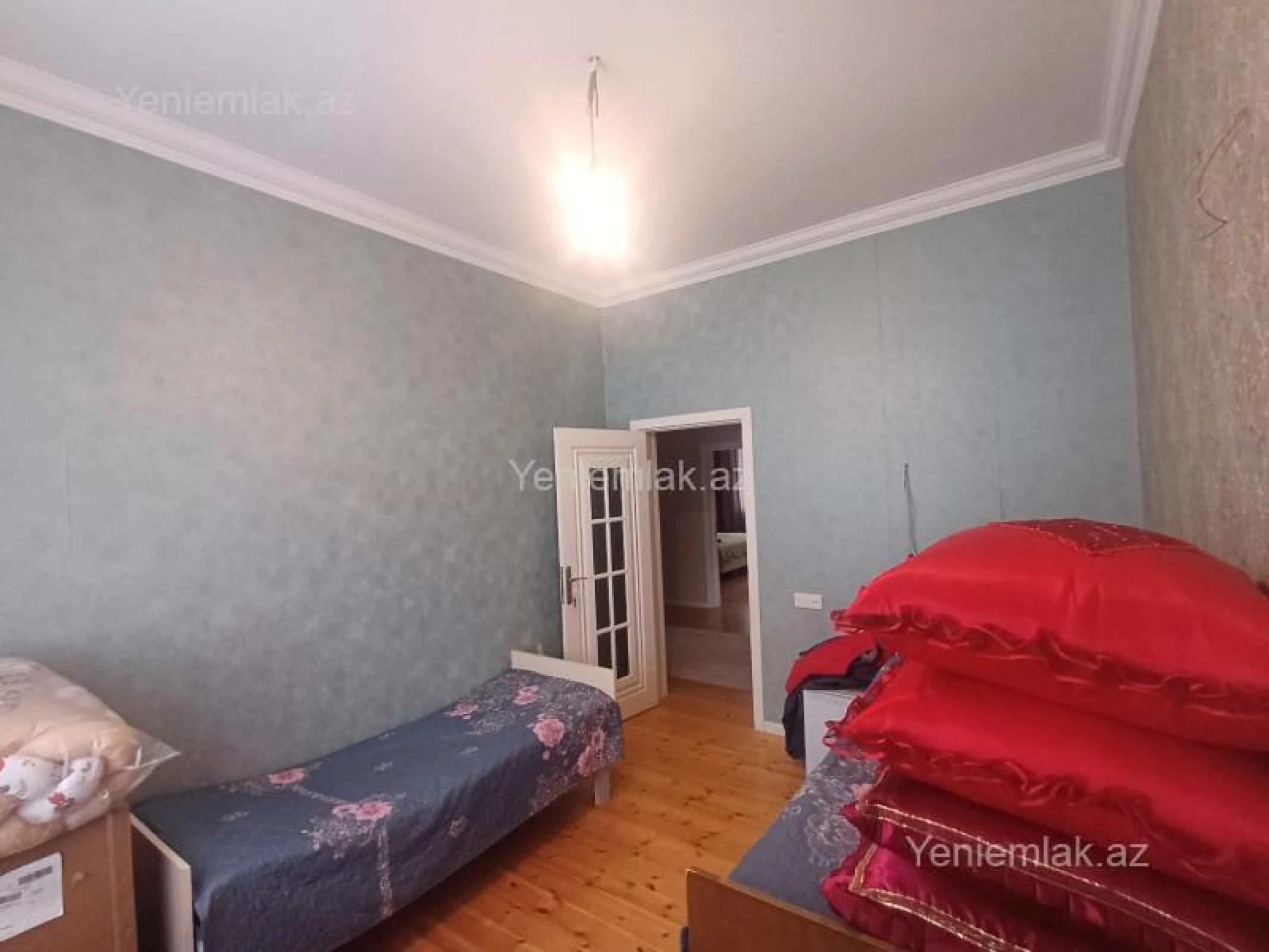 Satılır 5 otaqlı həyət evi 150 m²