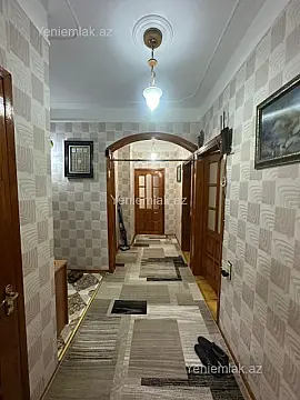 Satılır 3 otaqlı köhnə tikili 82 m²