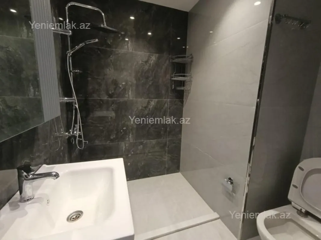 Satılır 2 otaqlı yeni tikili 47 m²