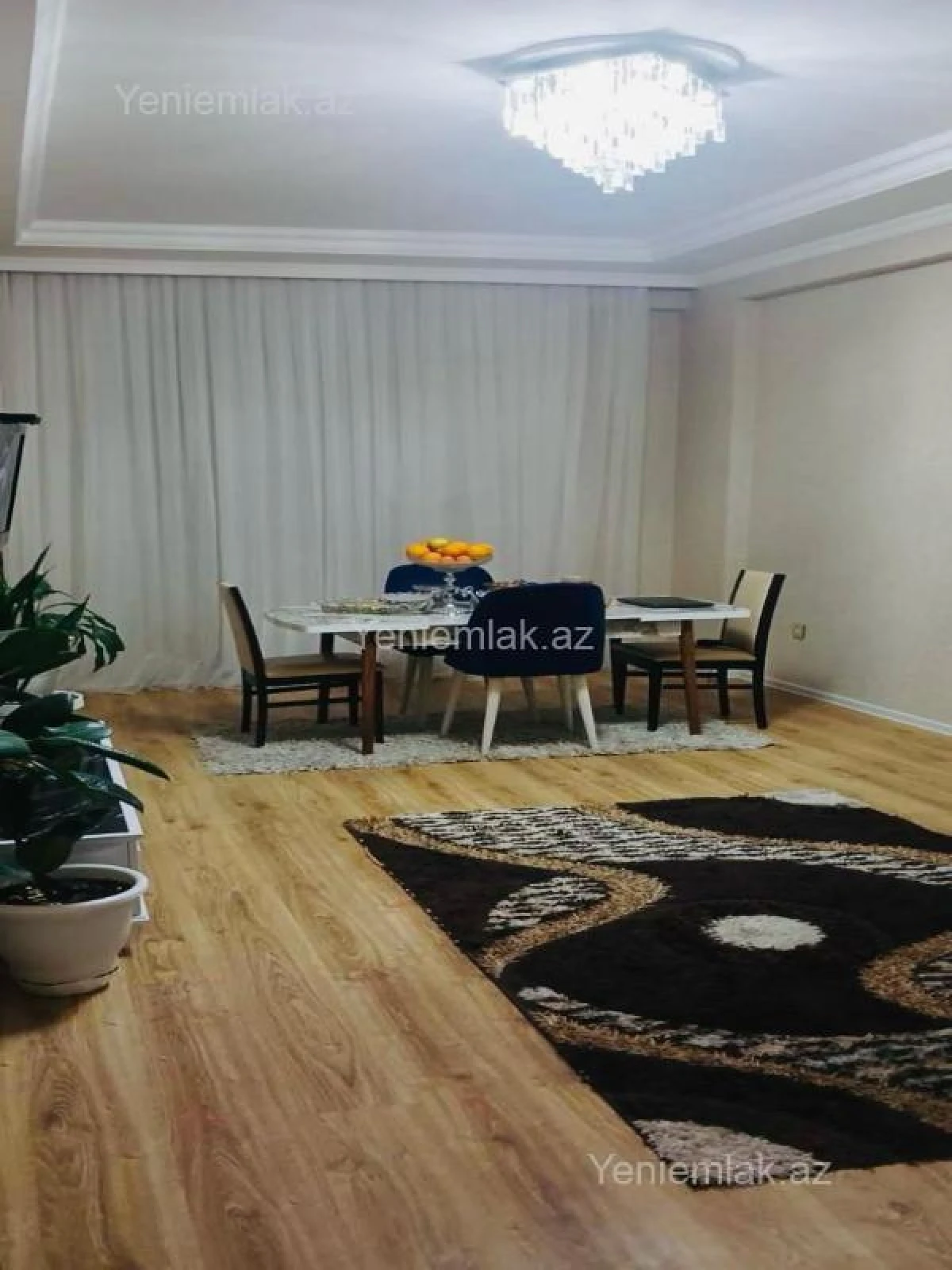 Satılır 2 otaqlı yeni tikili 70 m²