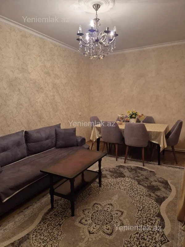 Satılır 2 otaqlı köhnə tikili 55 m²