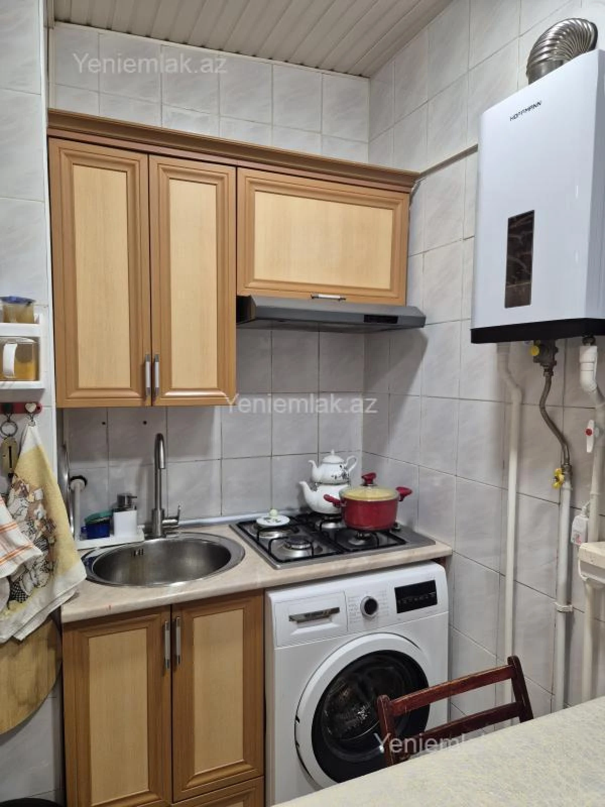 Satılır 2 otaqlı köhnə tikili 55 m²