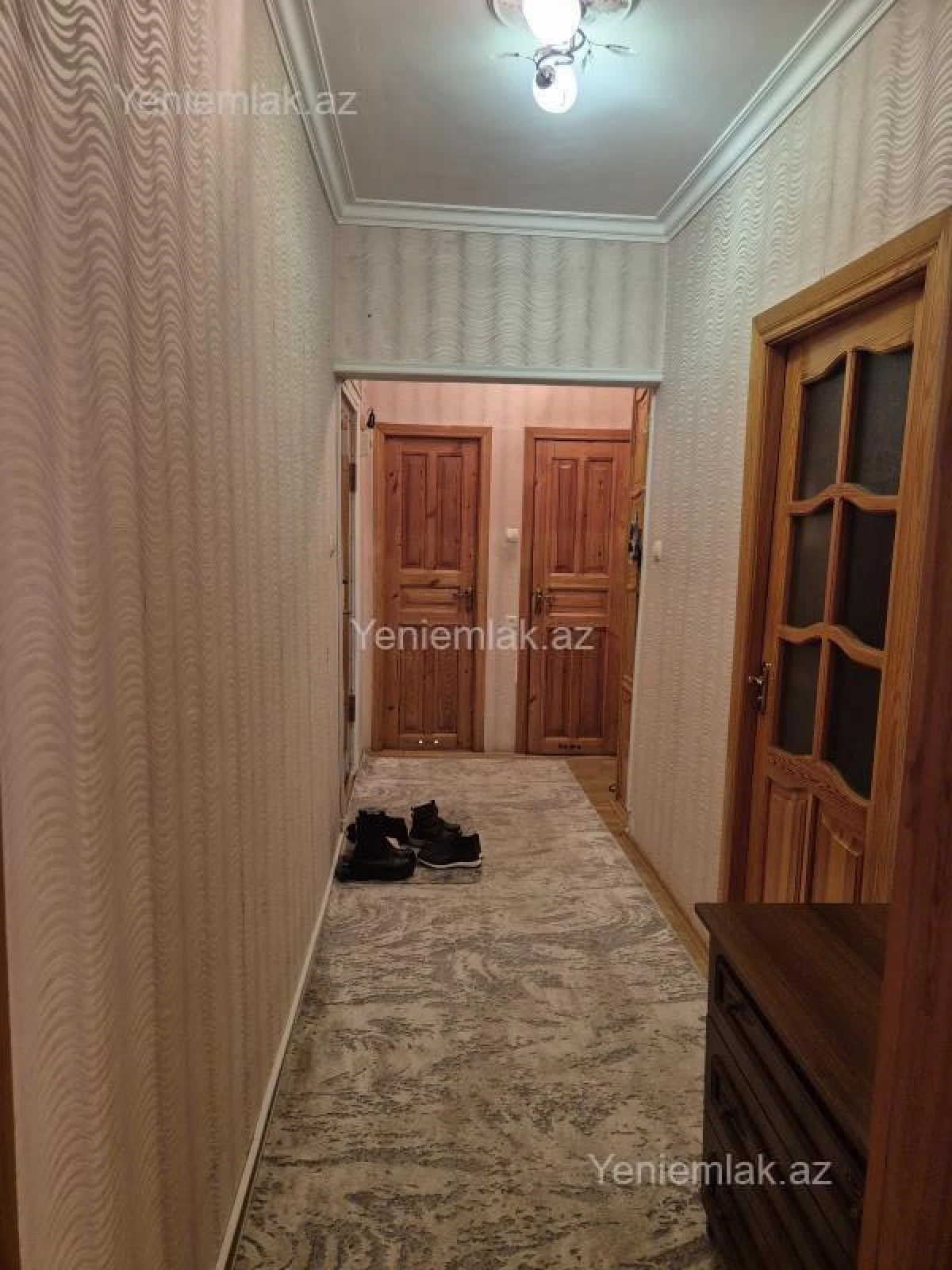 Satılır 2 otaqlı köhnə tikili 55 m²