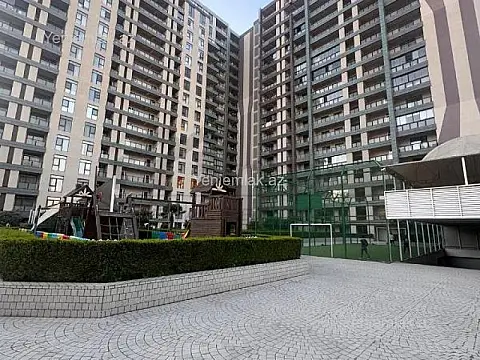 Satılır 2 otaqlı yeni tikili 76 m²