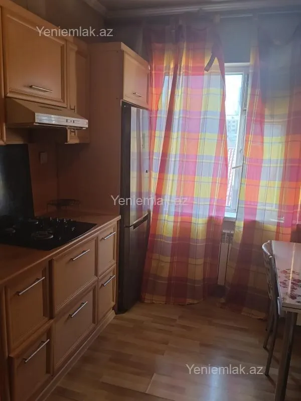 Satılır 3 otaqlı yeni tikili 90 m²