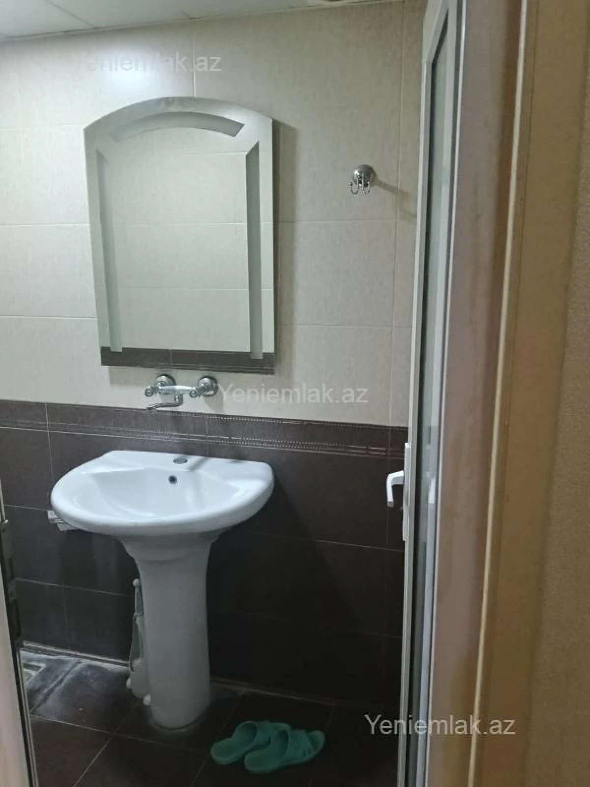 Satılır 3 otaqlı yeni tikili 90 m²