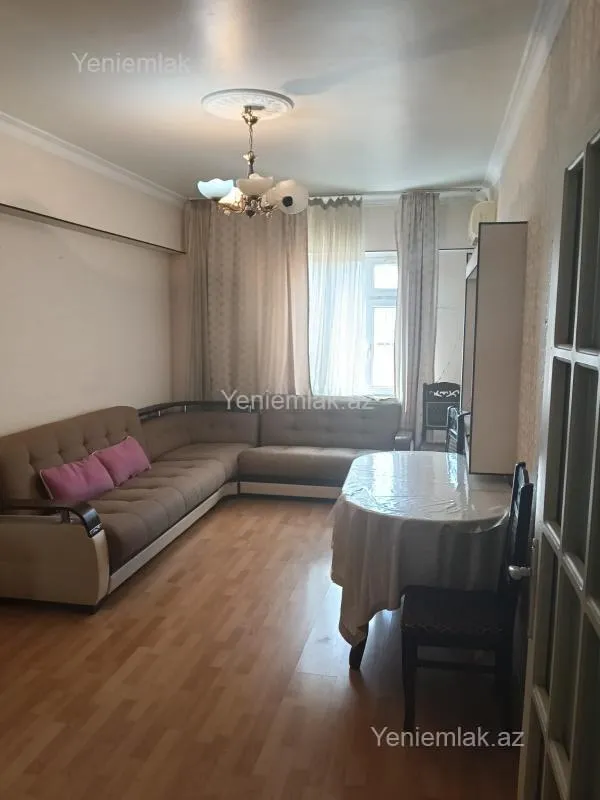 Satılır 3 otaqlı yeni tikili 90 m²