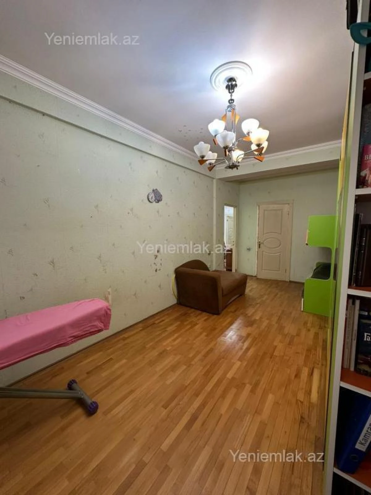 Satılır 3 otaqlı yeni tikili 153 m²