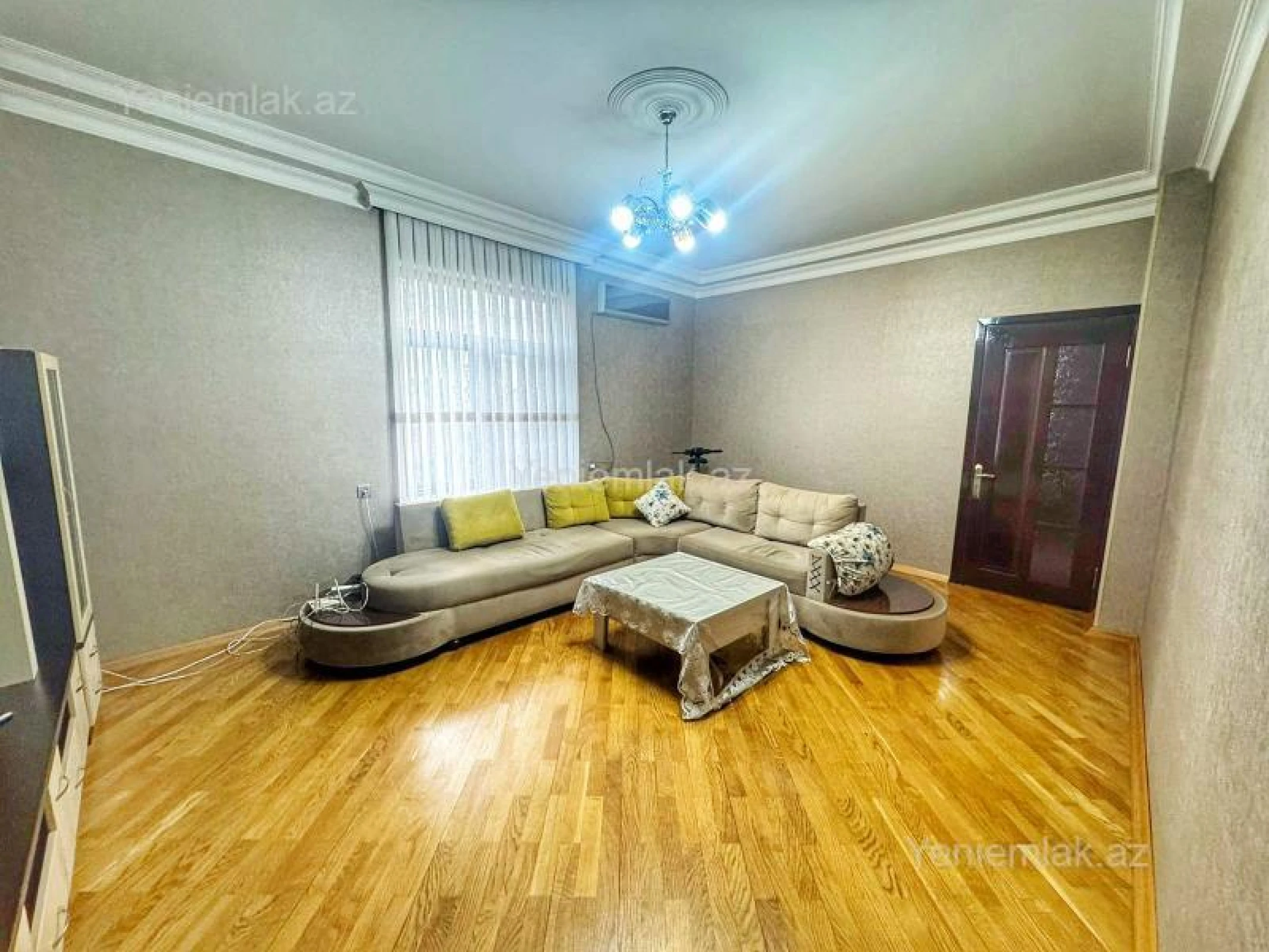 Satılır 4 otaqlı yeni tikili 165 m²