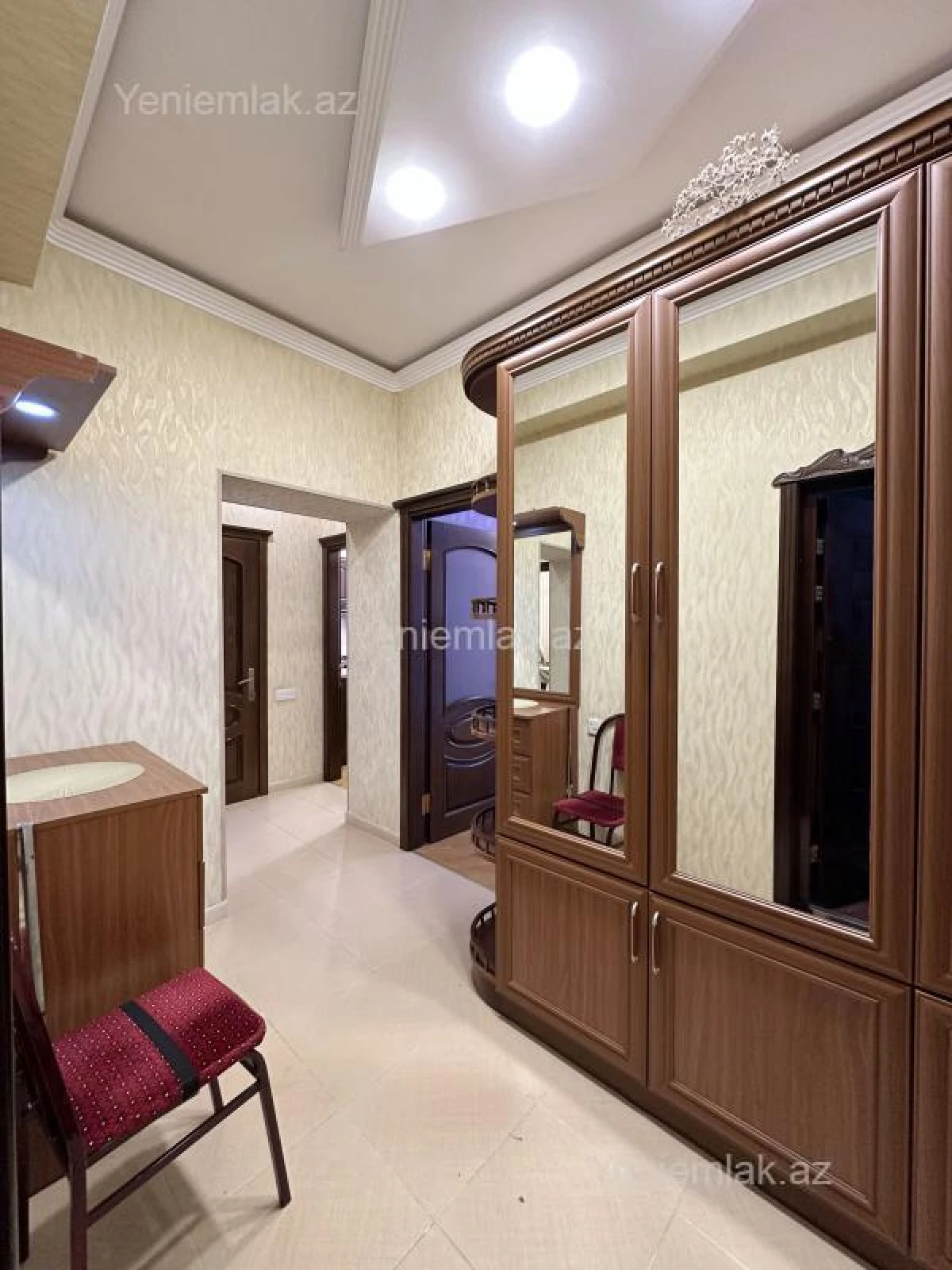 Satılır 1 otaqlı yeni tikili 60 m²