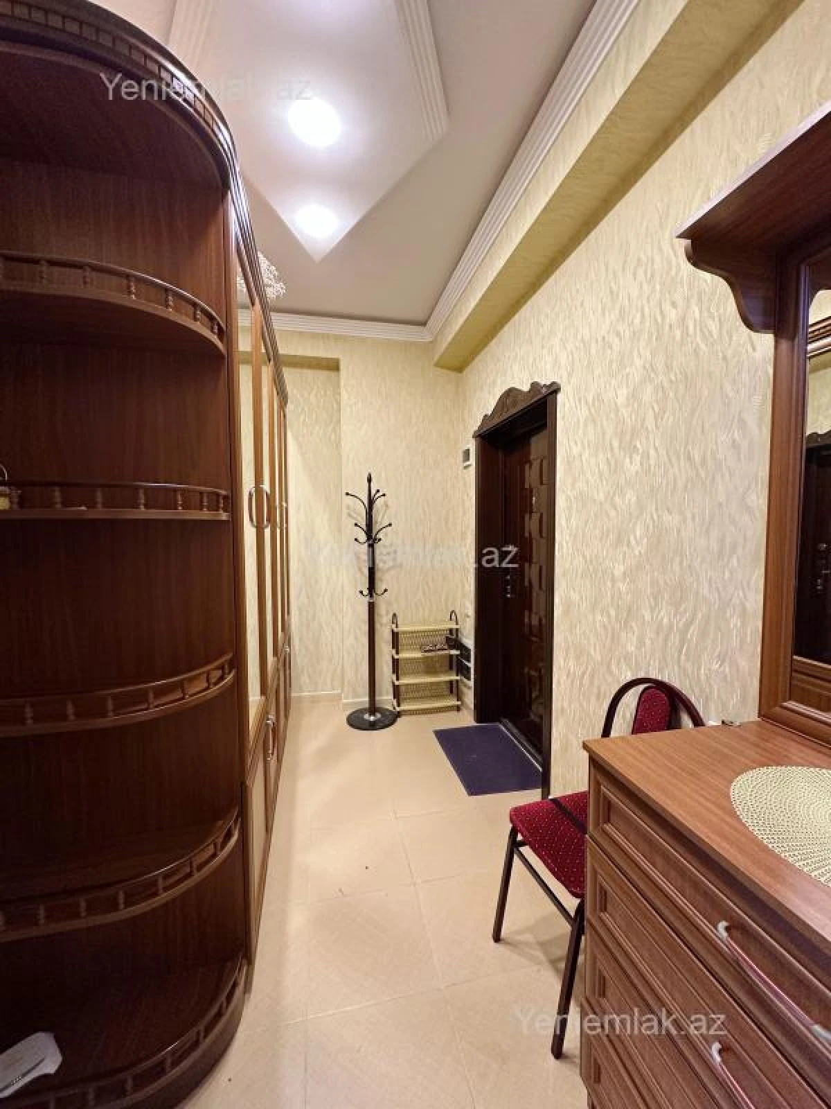 Satılır 1 otaqlı yeni tikili 60 m²