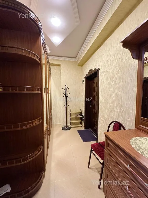 Satılır 1 otaqlı yeni tikili 60 m²