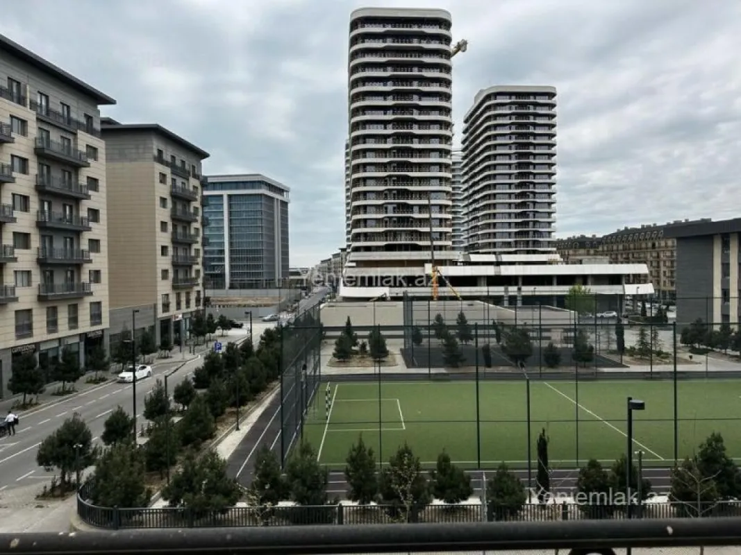 Satılır 3 otaqlı yeni tikili 101 m²