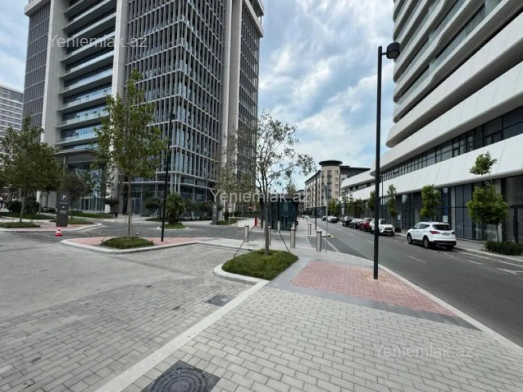 Satılır 3 otaqlı yeni tikili 101 m²