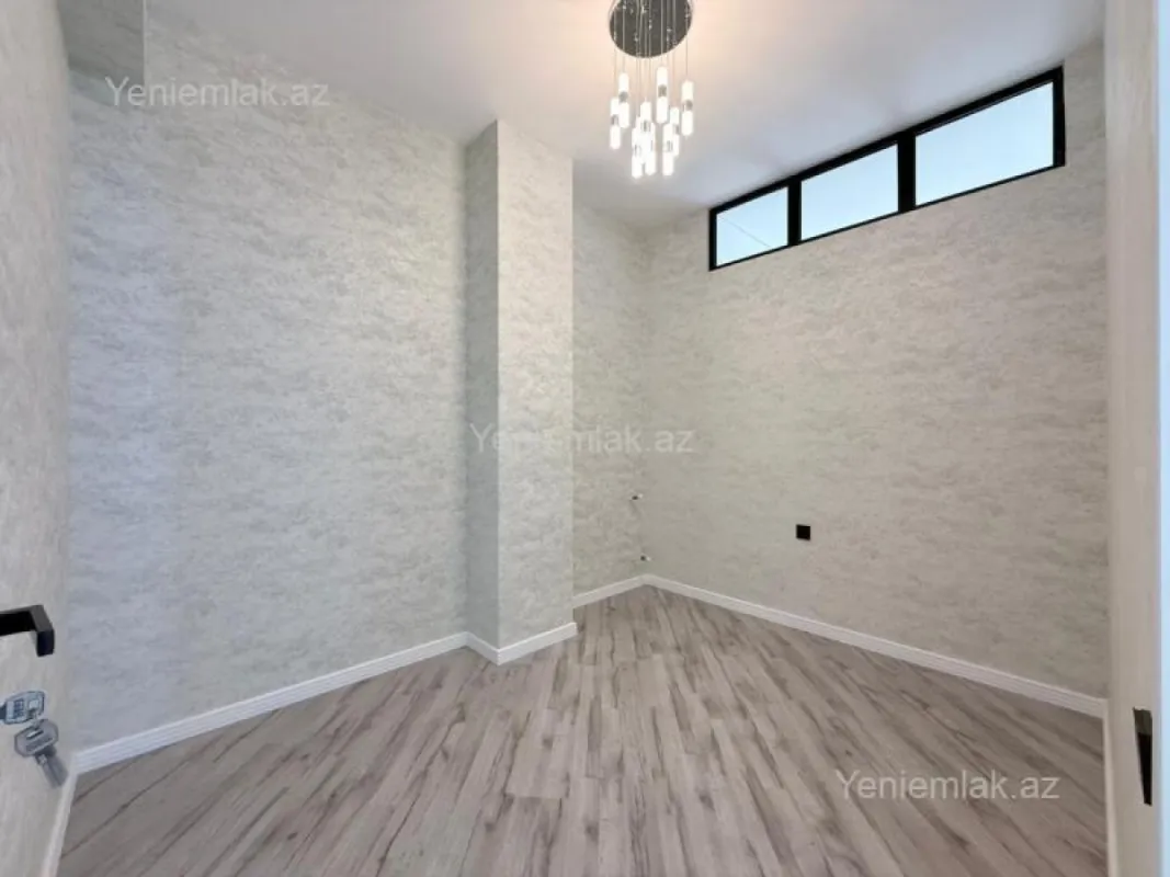 Satılır 3 otaqlı yeni tikili 95 m²